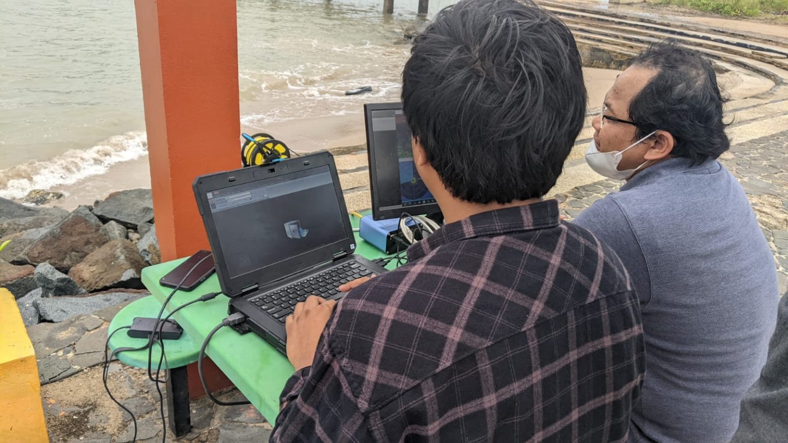 Development of Mini ROV Designed for Rapid Deployment and Simple ...